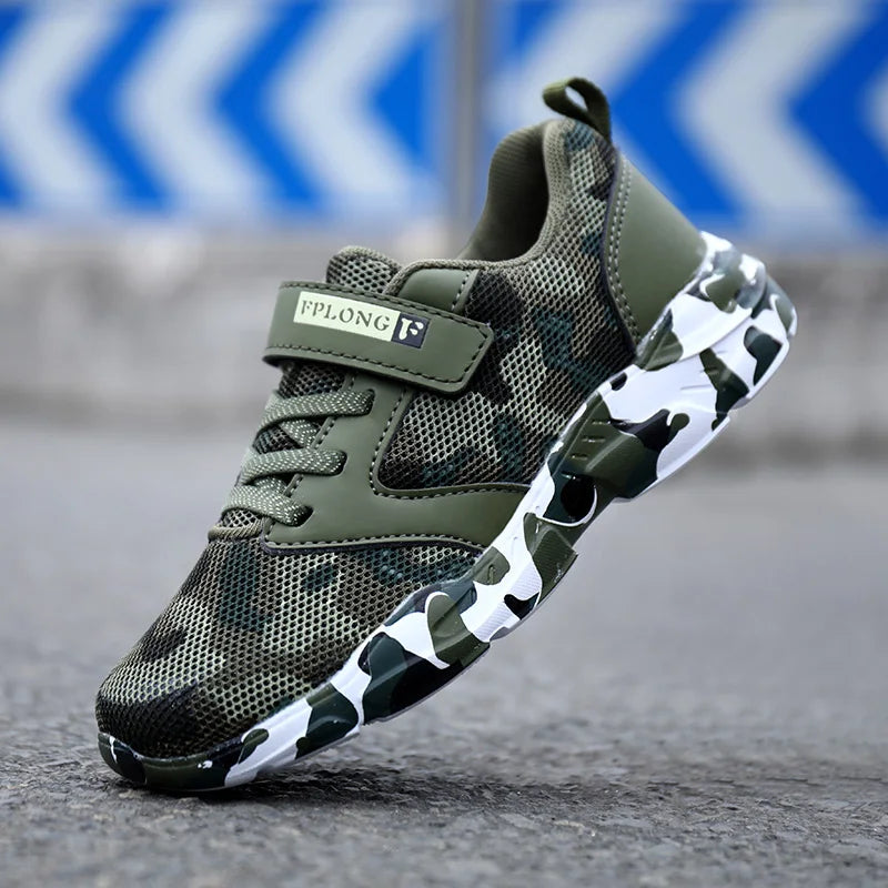 Tênis esportivo camuflagem